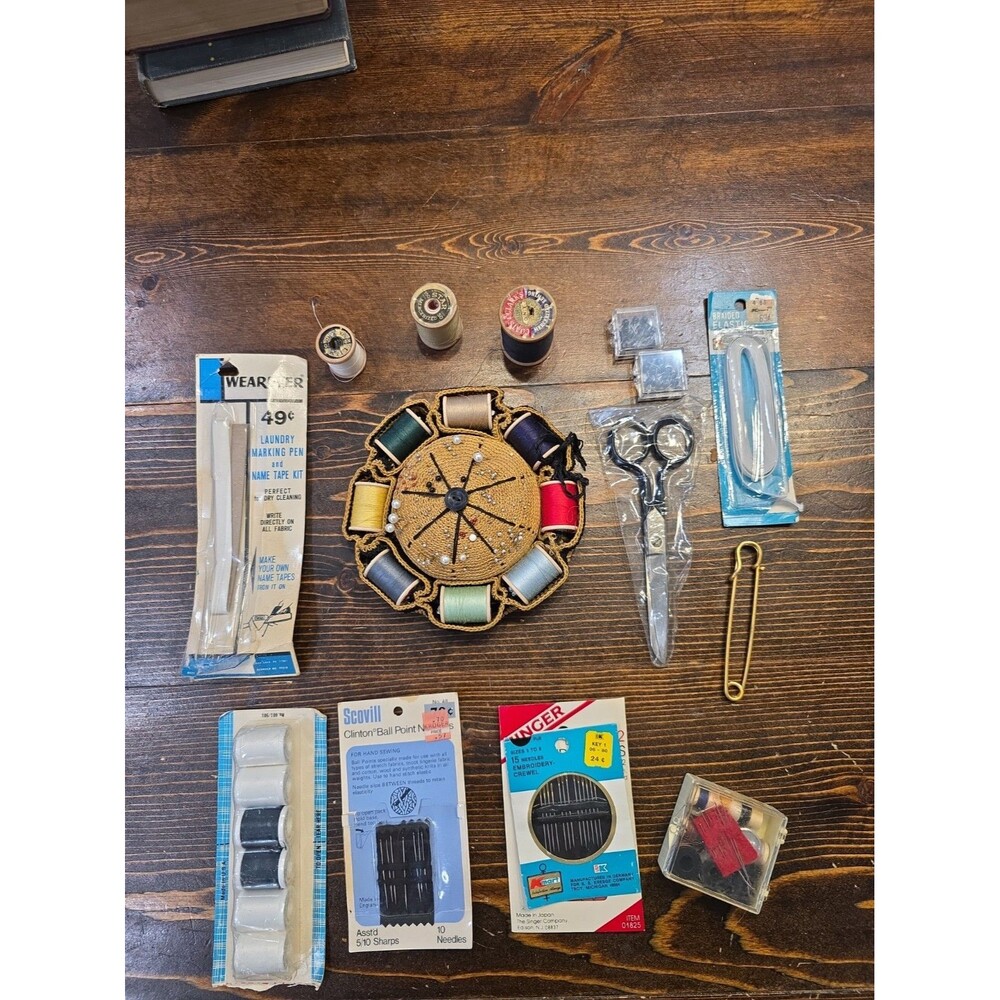vintage sewing accessories